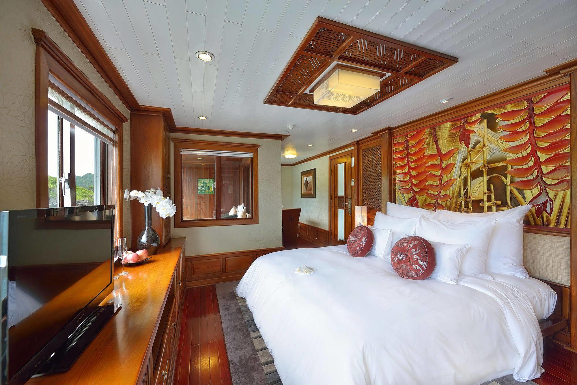 Paradise Peak Cruise Ha Long Esterno foto
