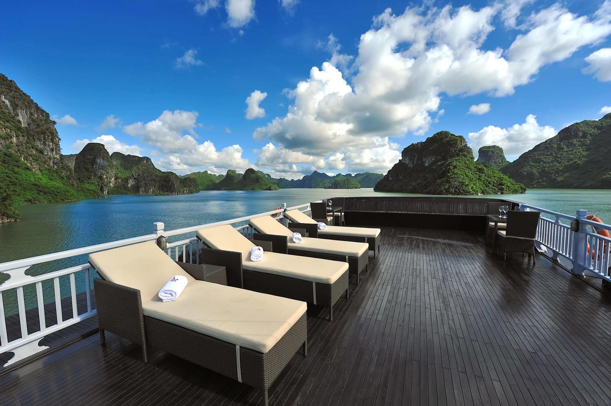 Paradise Peak Cruise Ha Long Esterno foto