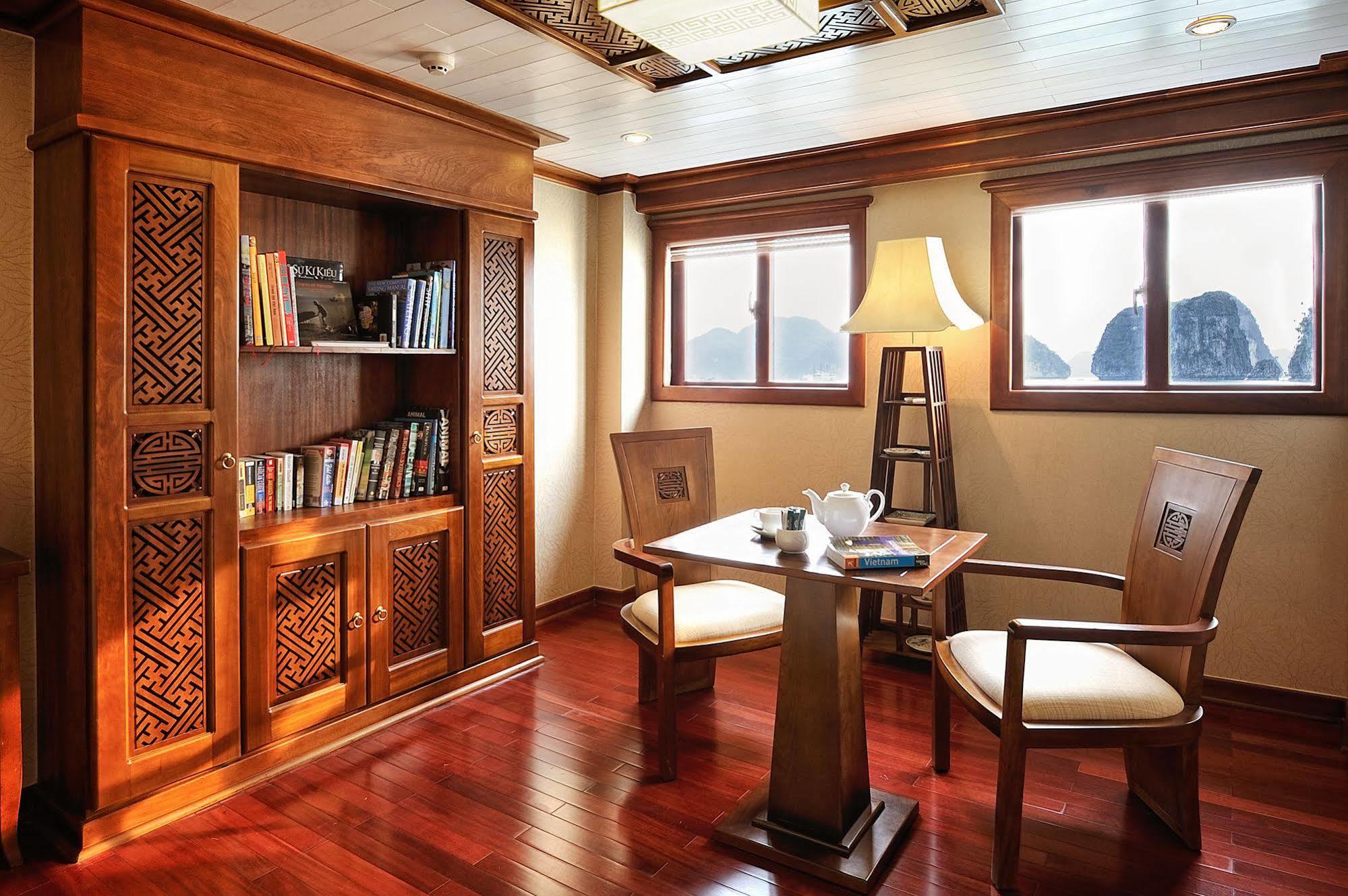 Paradise Peak Cruise Ha Long Esterno foto