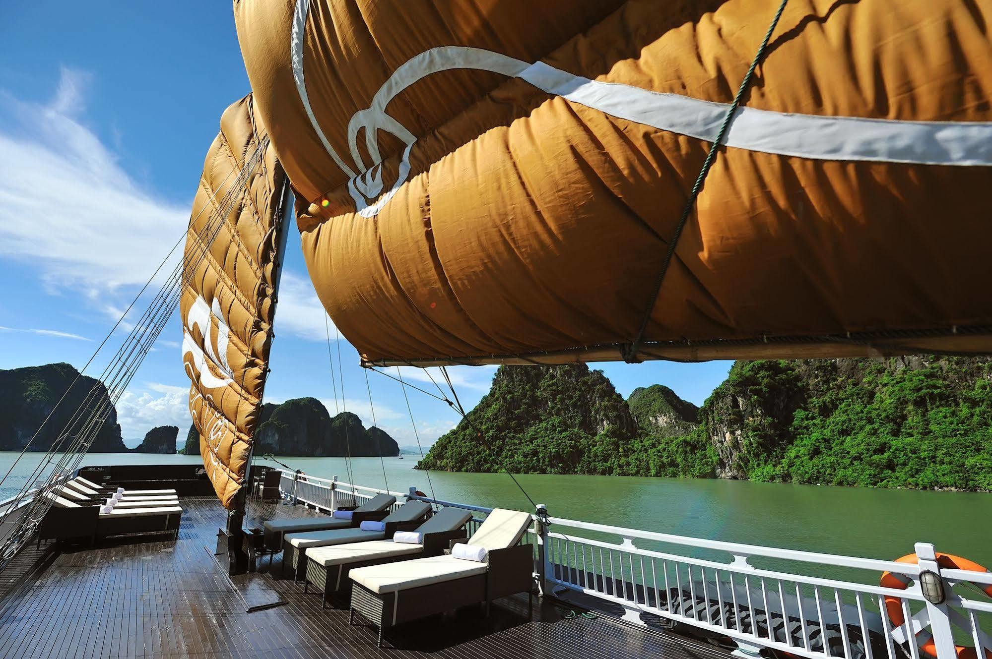 Paradise Peak Cruise Ha Long Esterno foto